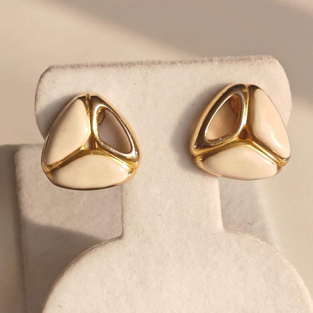 Vintage Gold Tone Ivory Enamel Geometric Triangle Clip On Earrings Statement